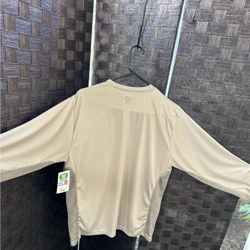 Long Sleeve Rash Guard w/venting Sz S runs large unisex NWT Breathe Like A Fish